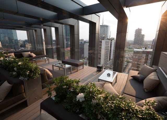 Mondanes Mailand Hotel Mit Rooftop Bar Kostenfrei Stornierbar Luxusangebote Zu Top Preisen Urlaubsplus Luxusreiseclub