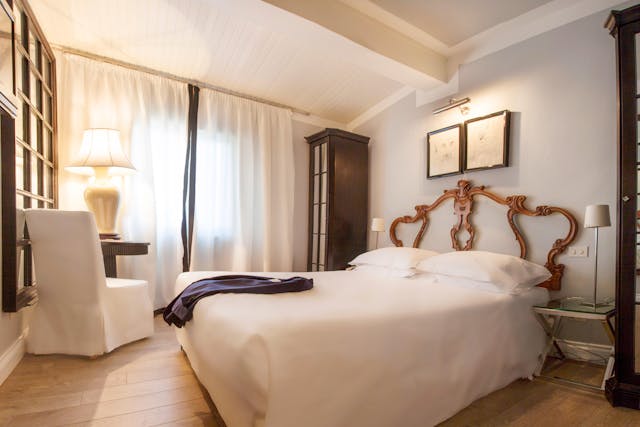 Classic room