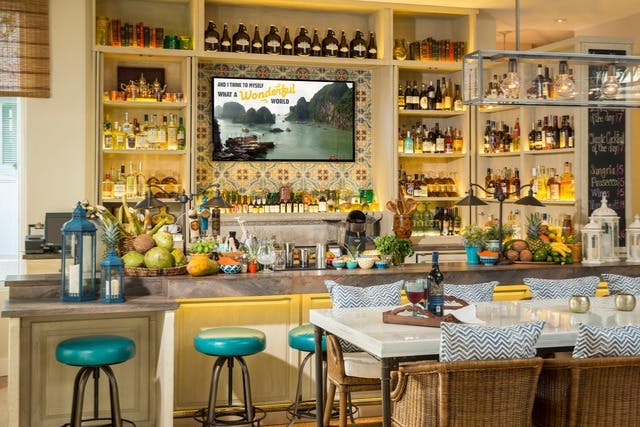 Bar van het hotel