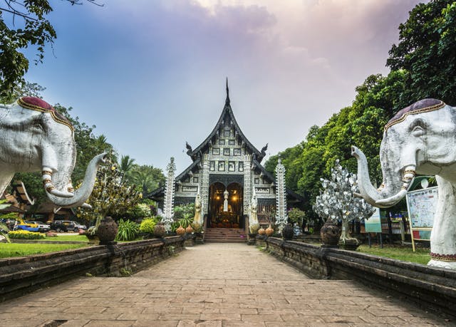 Wat Lok Moli