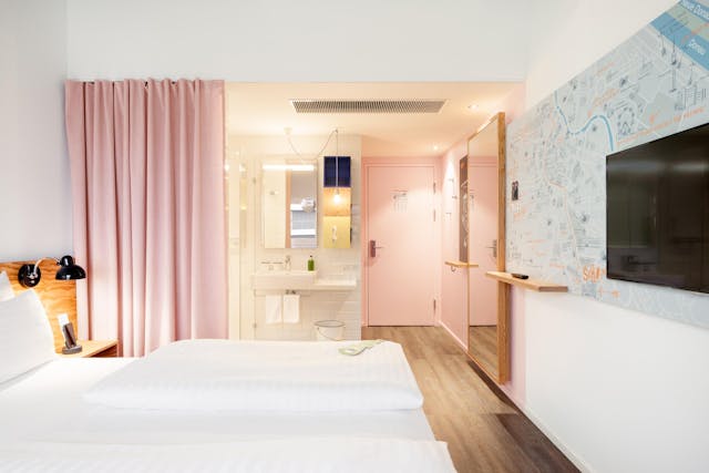 Street-Doppelzimmer