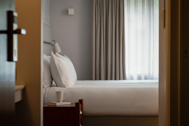 Signature room