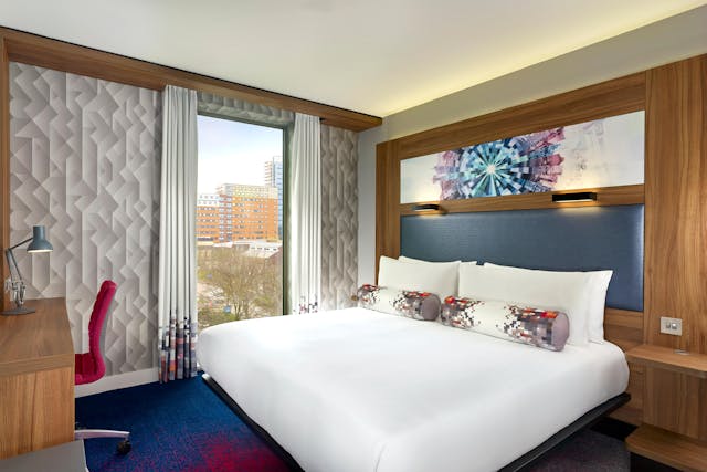 Urban Guest room