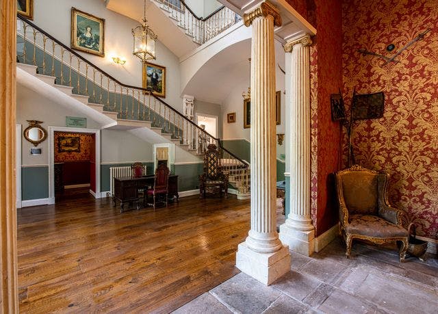 Authentic stay in Edinburgh's only castle hotel