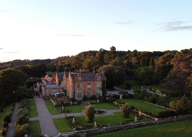 Willington Hall, Tarporley | Luxury Travel At Low Prices | Secret Escapes