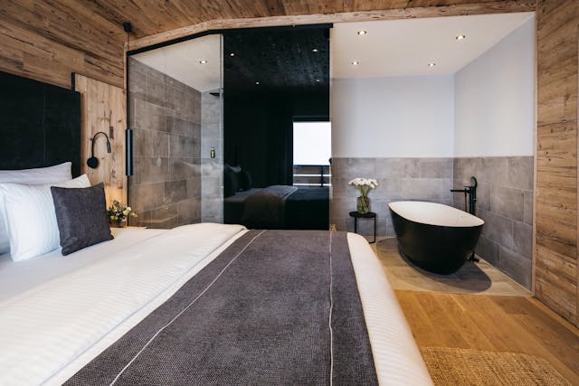 Grand Deluxe room