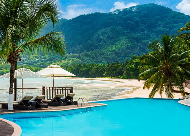 5* idyllic Seychelles island retreat with a spa | Luxury travel at low ...