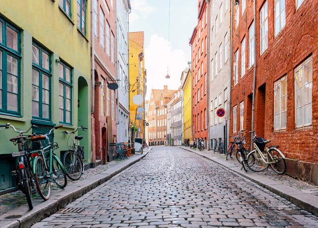 Köpenhamns färgglada gator