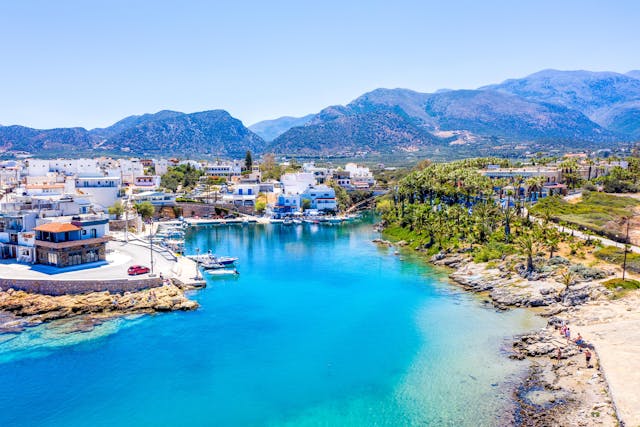 Sisi, Kreta