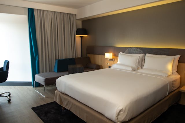 Superior-Zimmer mit Queensize-Bett & Sofa