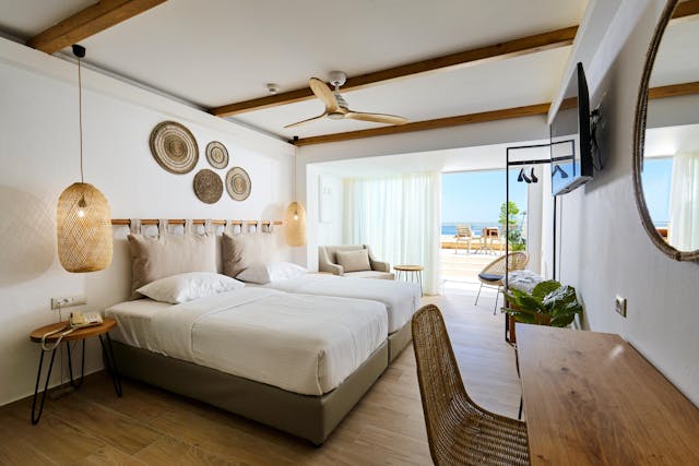Superior-Doppelzimmer mit Terrasse und Meerblick
