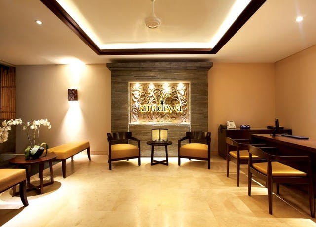 Chic Villa Getaway In Bali S Exclusive Nusa Dua Neighbourhood Save Up To 70 On Luxury Travel Roomer Luxury