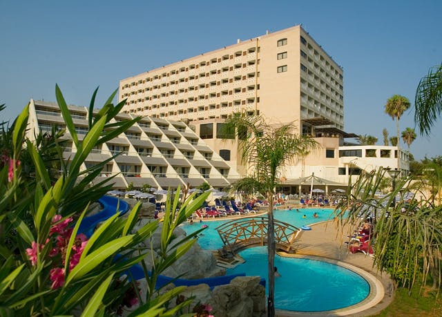 5* Ultra All-inclusive Cyprus Winter Sun Holiday 