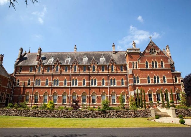 Stanbrook Abbey | Luxury travel at low prices | Secret Escapes