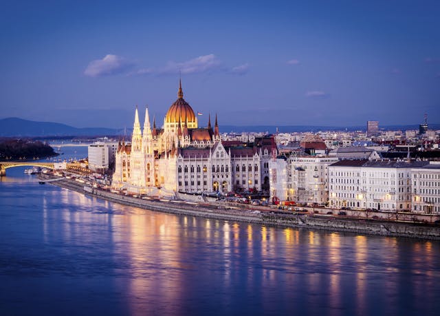 Vibrant Prague Vienna And Budapest Holiday Luxury Travel At Low Prices