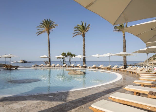 New beachfront five-star spa resort in Sardinia | Save up to 70% on ...