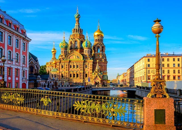 Enchanting Moscow & St Petersburg tour with train travel | Luxury ...